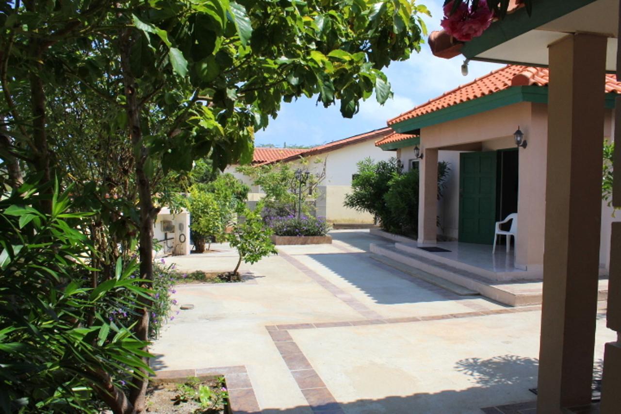 Norrol Apartments Aruba Oranjestad Exterior photo